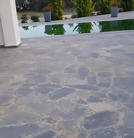 Sam 29 * Monolithos (Santorini)