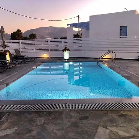 Sam 29 Villa Monolithos (Santorini)